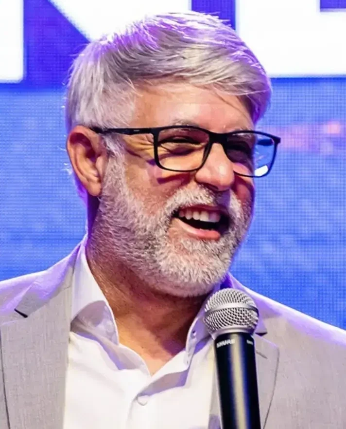 Pessoa em experiência registrada no Coliseu — imagem 8